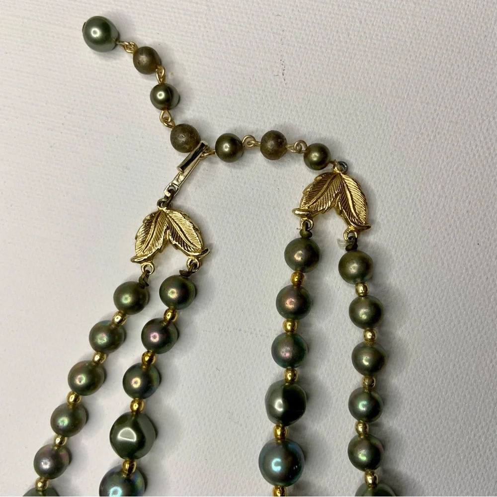 Vintage Japanese Double Strand Chunky Green and Gold Large Beaded Necklace - Picture 6 of 9
